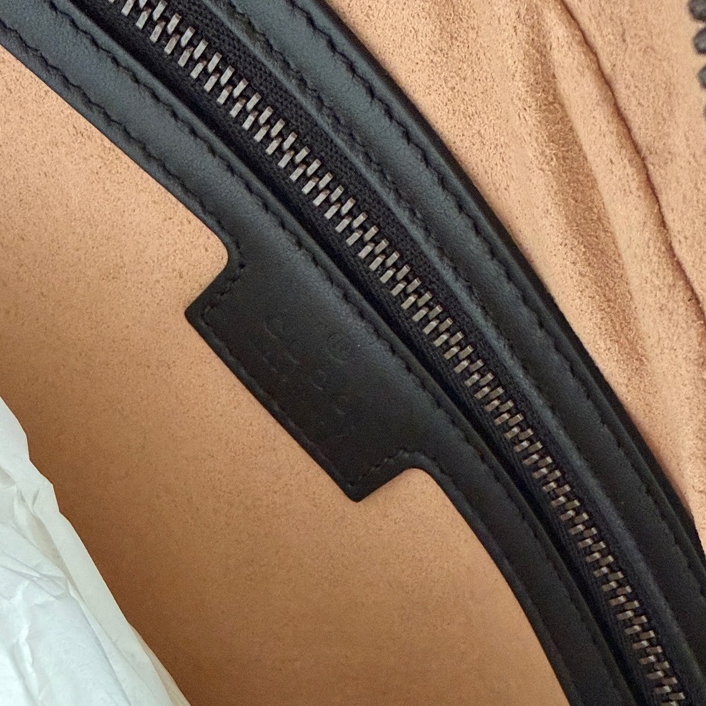Gucci GG Marmont Matelassé Top Handle Bag *RESERVED* - Picture 5 of 9